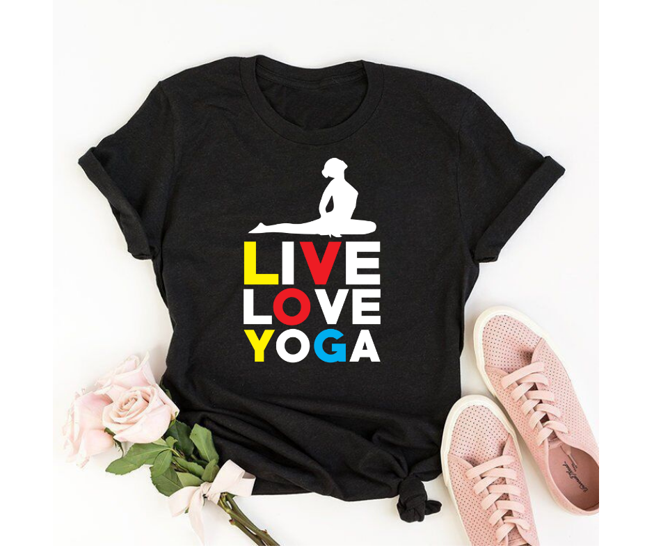 Live love yoga - Women's half sleeve round neck T-shirt